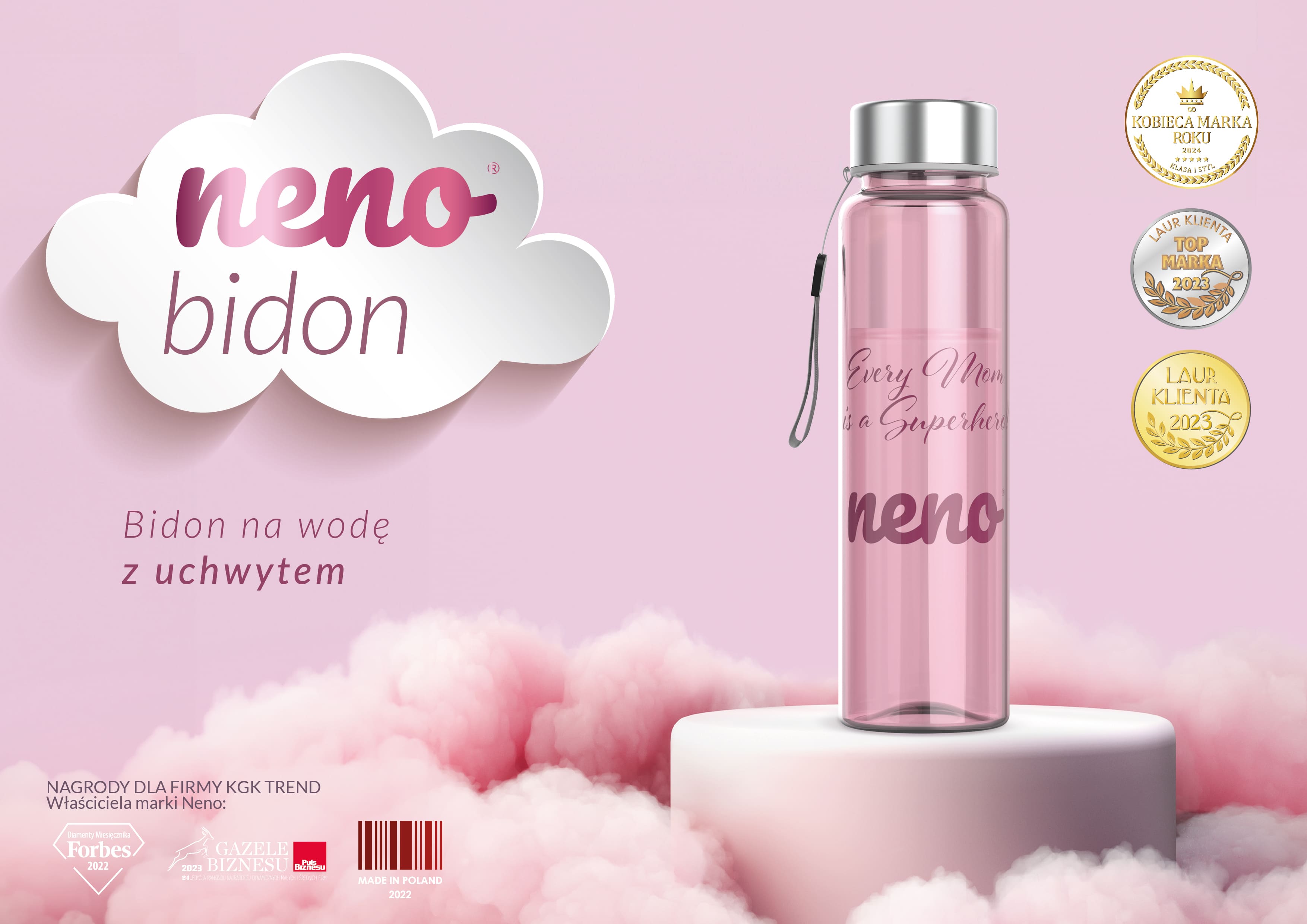 kobieta czytająca książkę 