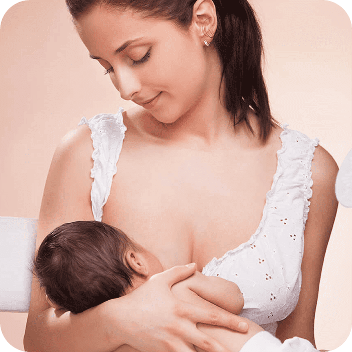 matka karmiącą dziecko