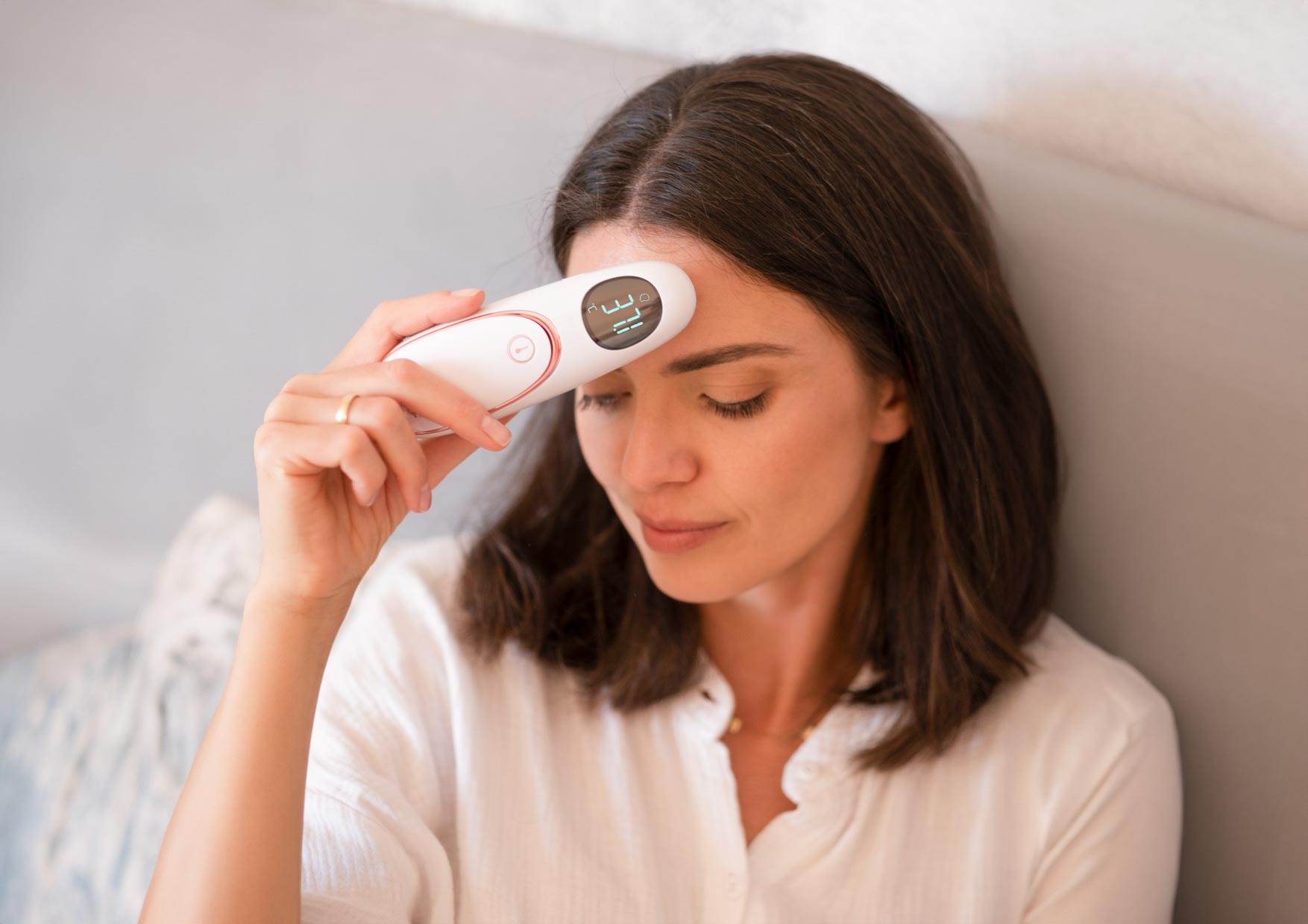 Profesjonalny termometr bezdotykowy Neno Medic T06