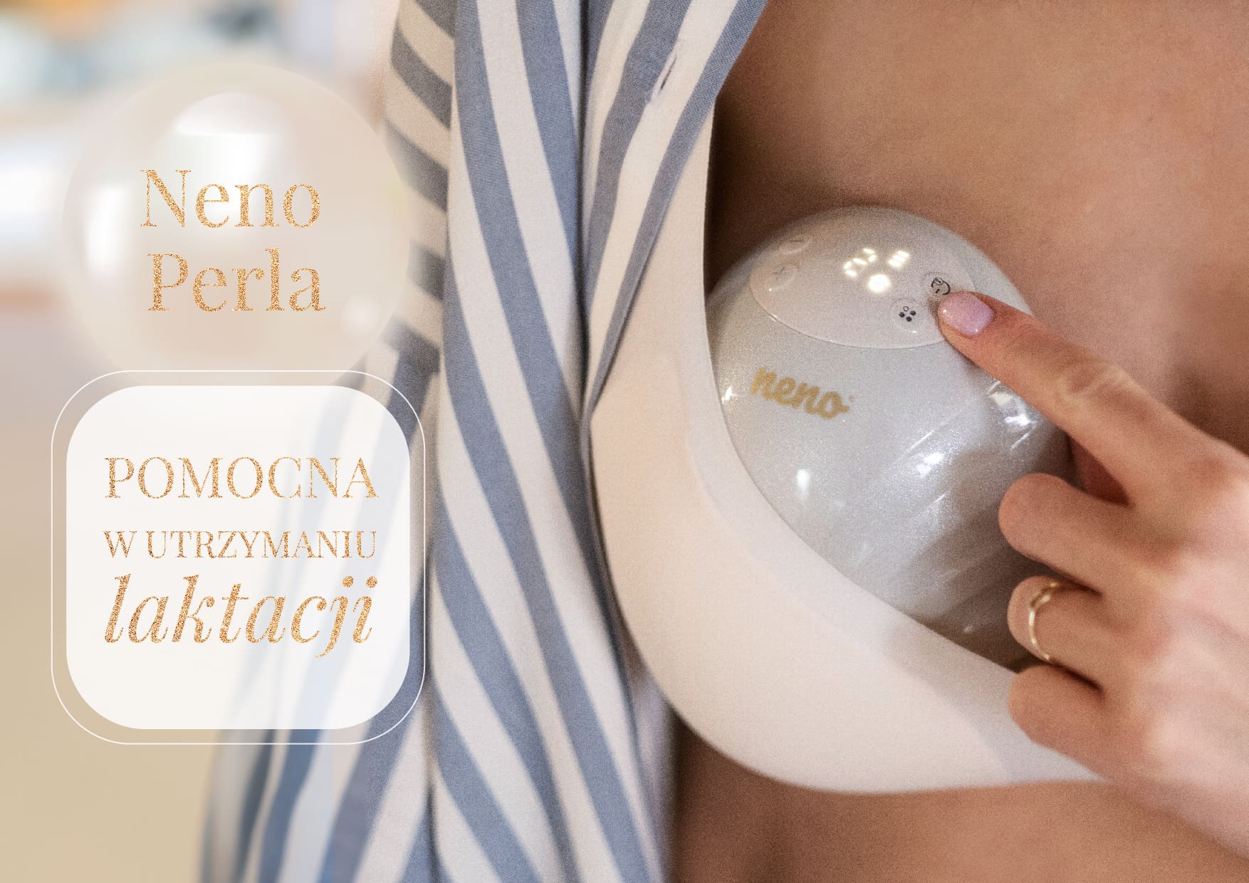 kobieta włączająca laktator w piersi