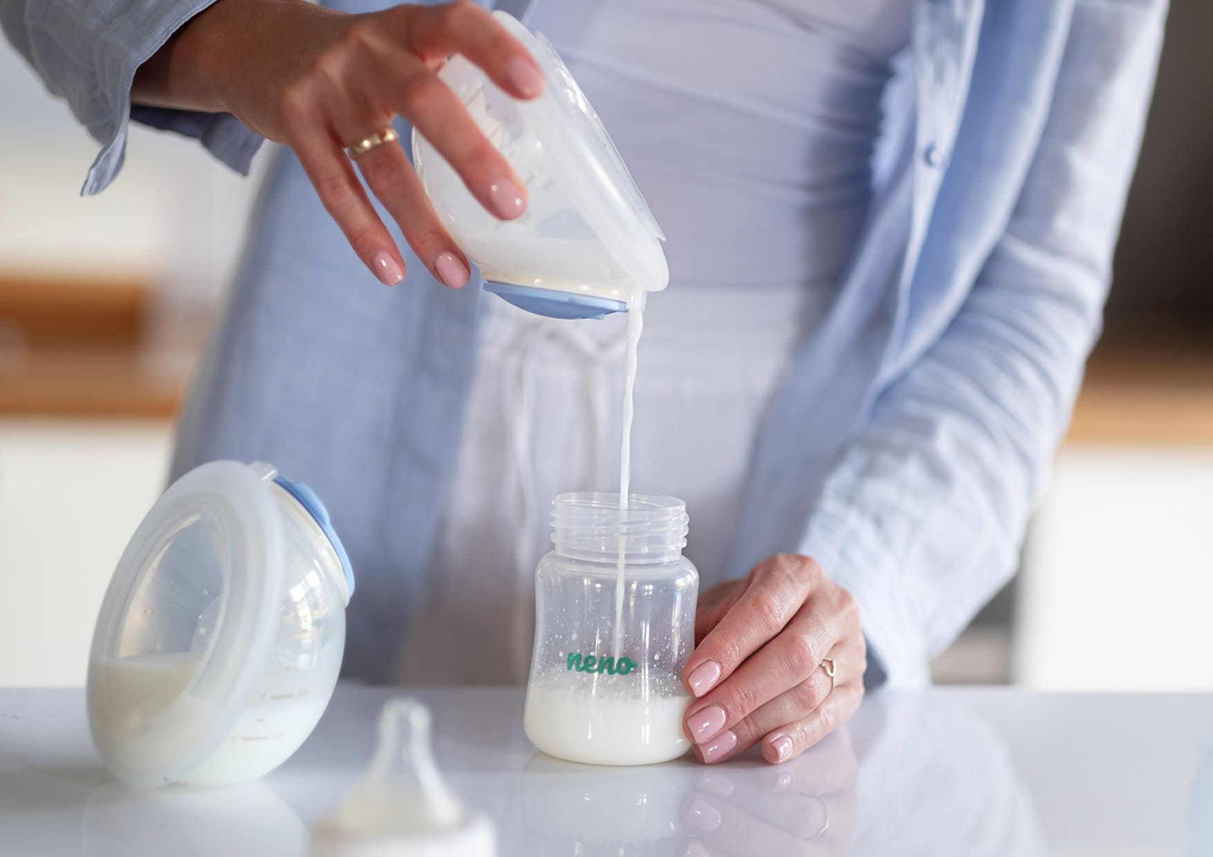 Neno Velo - Trójfazowy, bezprzewodowy laktator elektroniczny