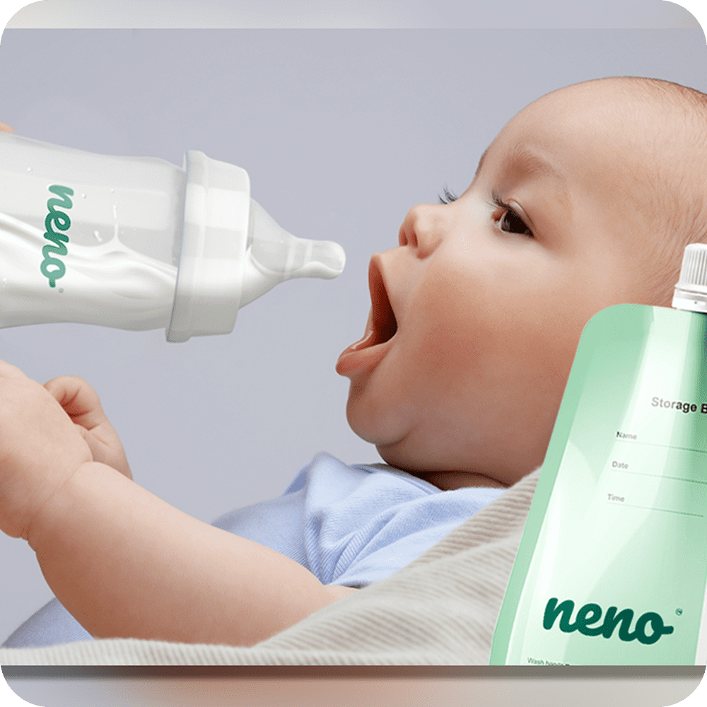 Dziecko pijące mleko